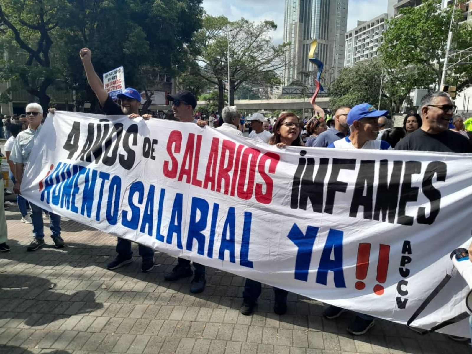 Trabajadores y pensionados convocan movilización nacional por salarios dignos